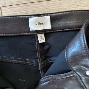 NWT Aritzia Leather Pants